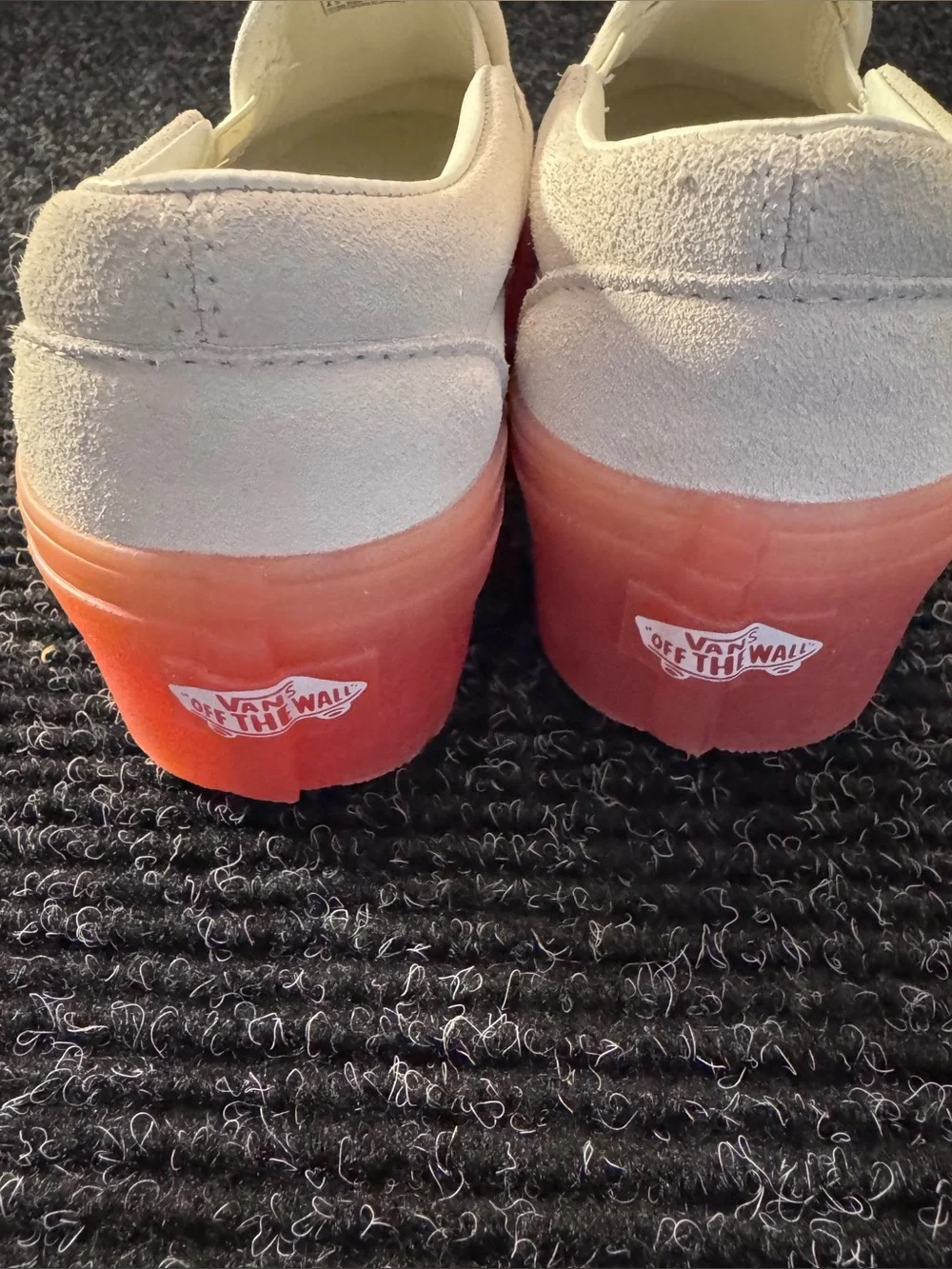 Vans Size 5.5 Men/7 Women Ultra Cush Pro SlipOn Marshmallow White Suede Gum Sole